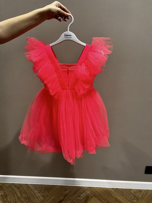 Платье на девочку