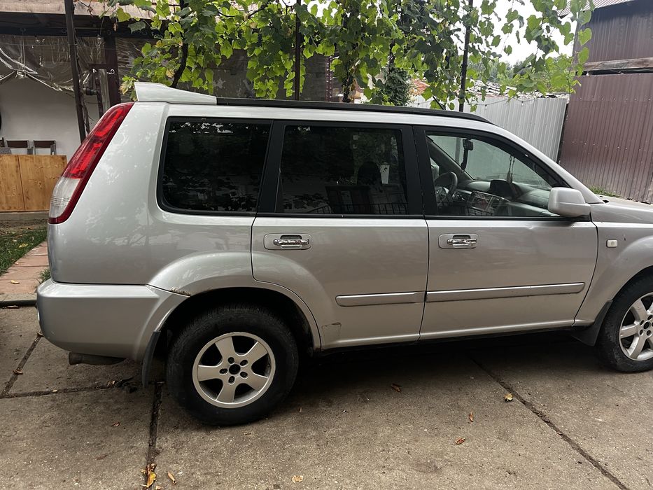 Nissan x-trail 2006 3000 de euro