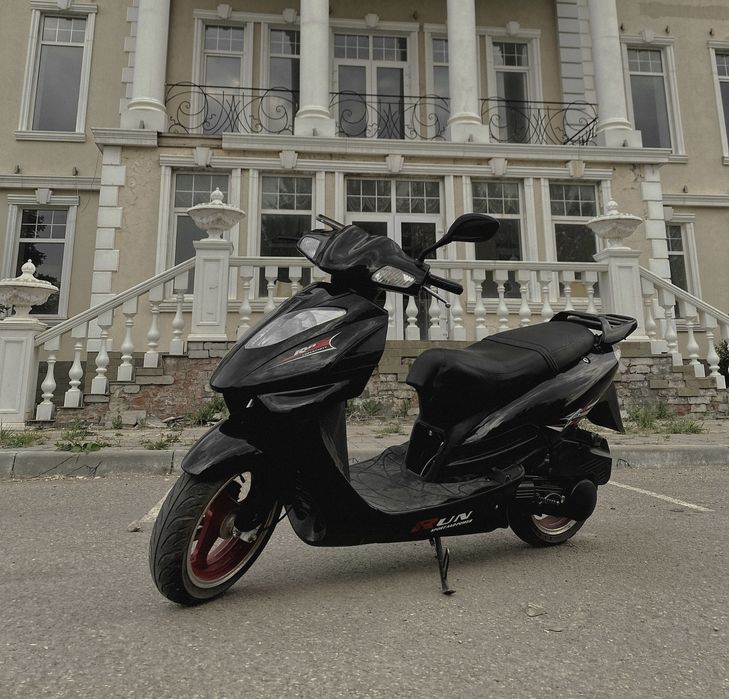 Скутер Fiery 150 кубов
