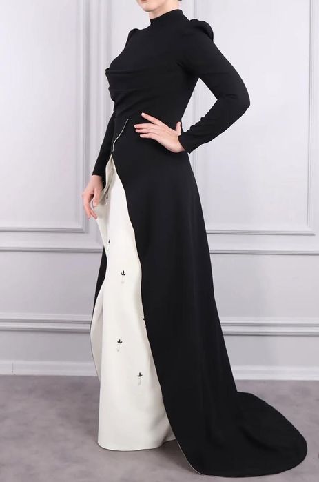 Шикарное вечернее платье