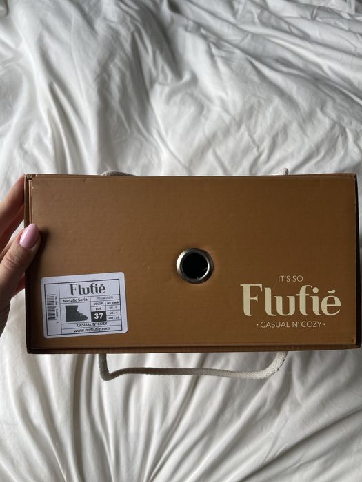 Ghete de iarna cu puf de gasca