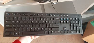 Чисто нова!!! Dell KB216 Wired Multimedia Keyboard Black Retail