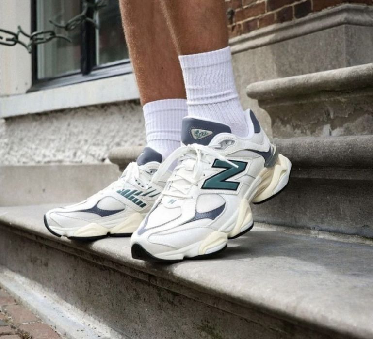 New Balance 9060