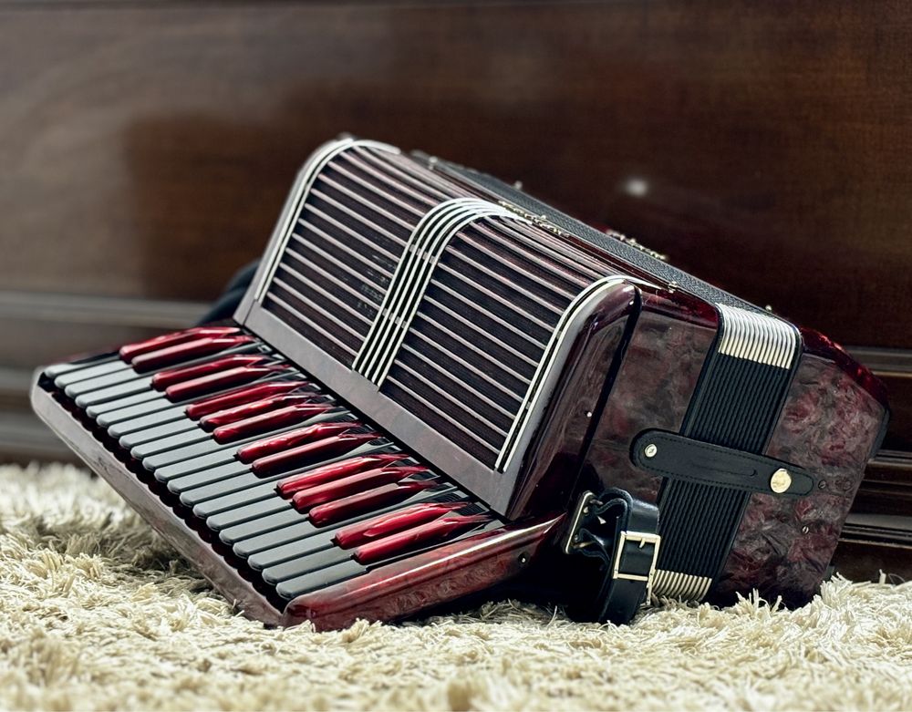 Vand acordeon Hohner verdi în vergele (roland supita weltmeister )