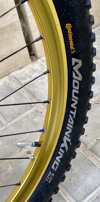 Shockblaze DH Team Carbon 26