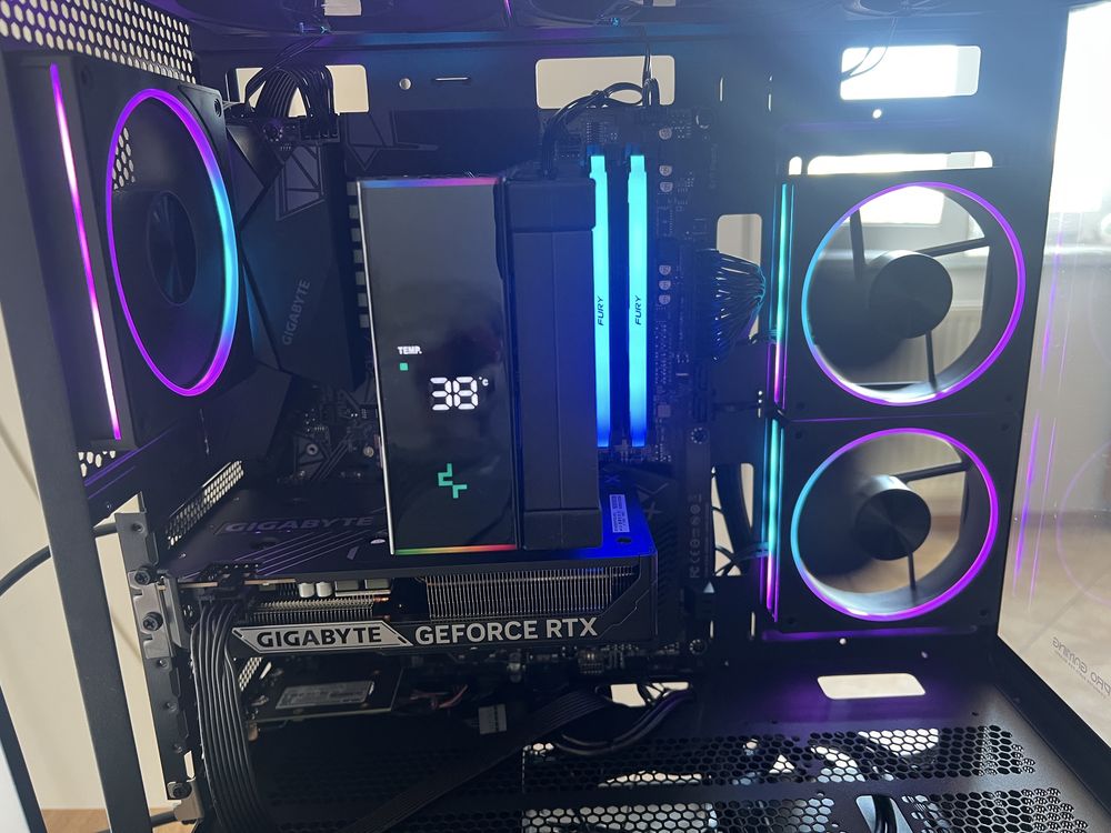 Vand pc gaming rtx 5060