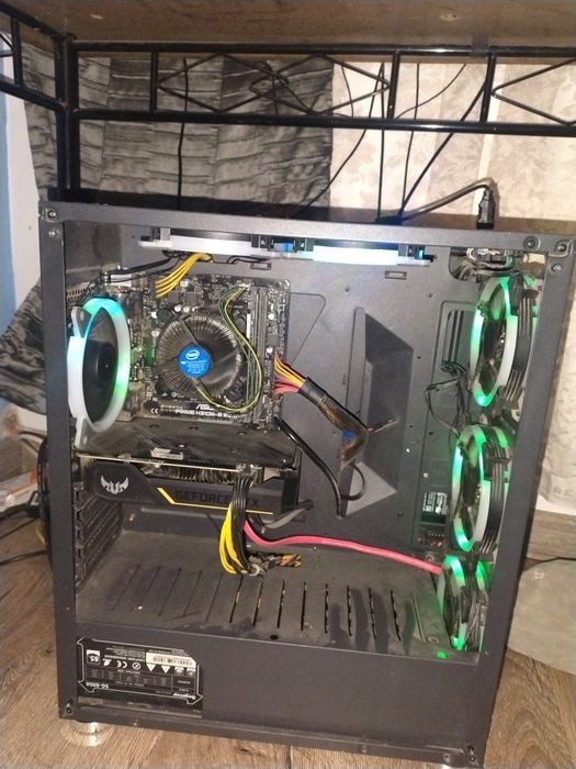 Vând PC Myria desktop