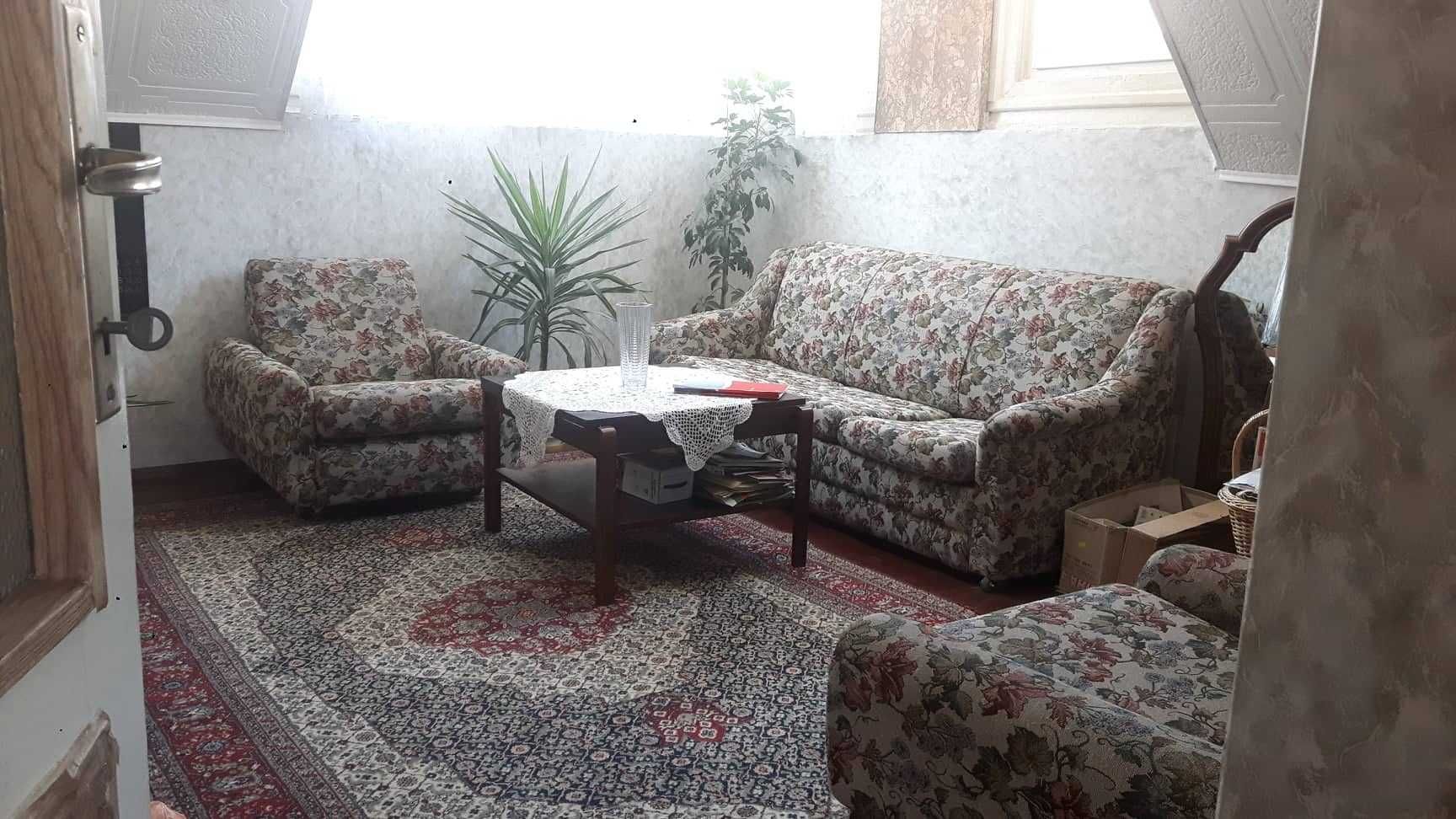 Етаж от къща в Център-ЦУМ