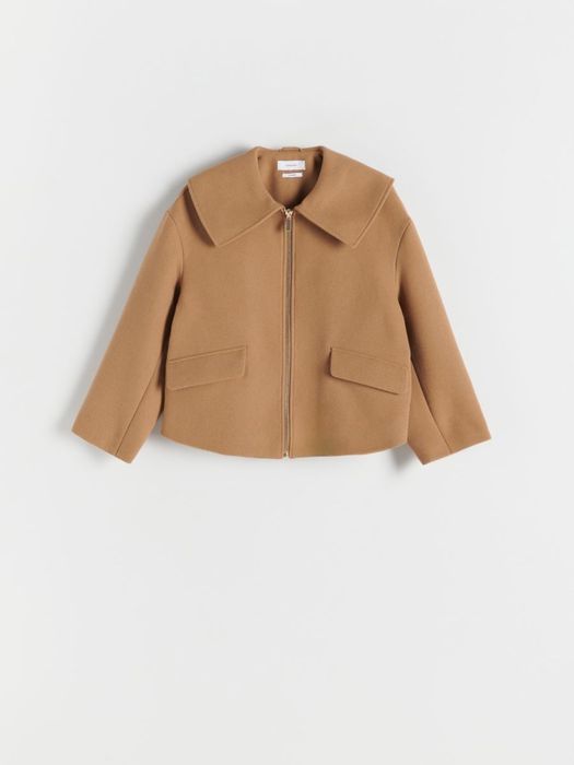 Жакет Reserved L бежов и Oversized черен елек Reserved M