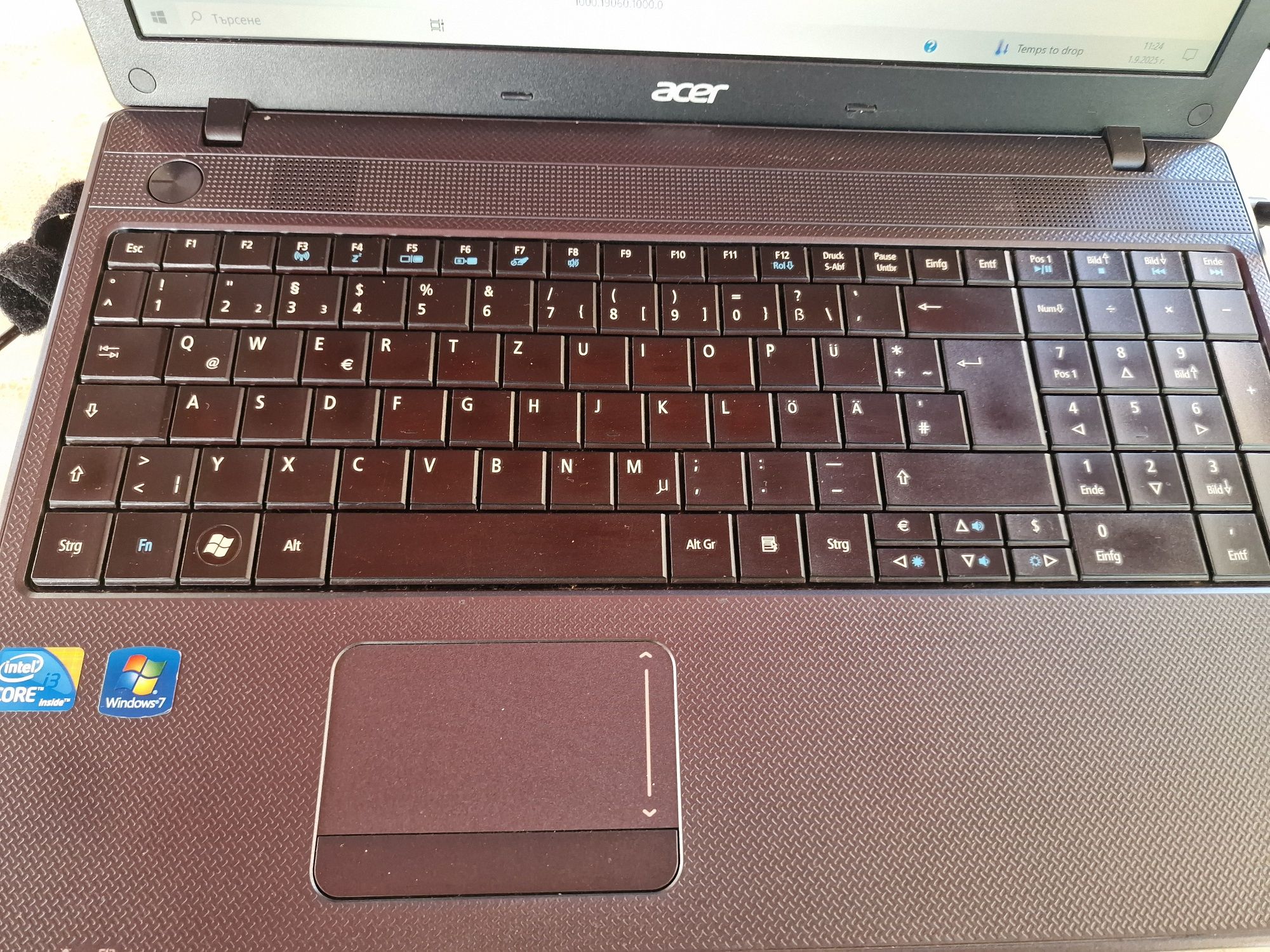 Продавам Лап топ  Acer