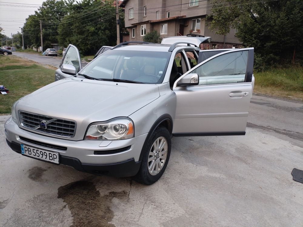 Volvo XC90 2.4 D5 185 коня