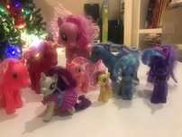 Colectie micii ponei, figurine si papusi Equestria Girls