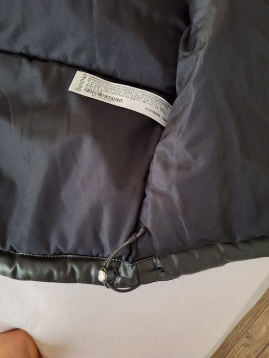 Черен кожен елек Bershka