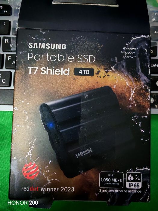 Samsung T7 Shield 4tb open box