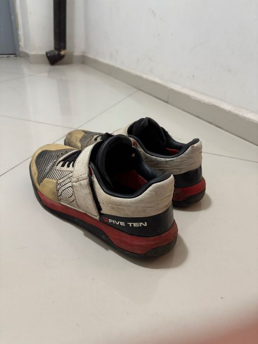 Обувки за клипс fiveten 43ти