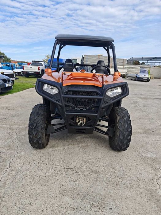 Polaris RZR800 Honda