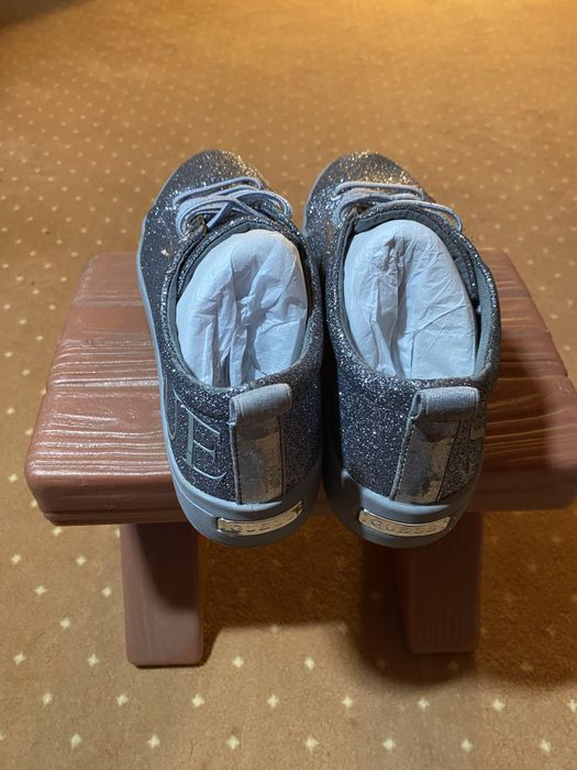 Pantofi sport guess