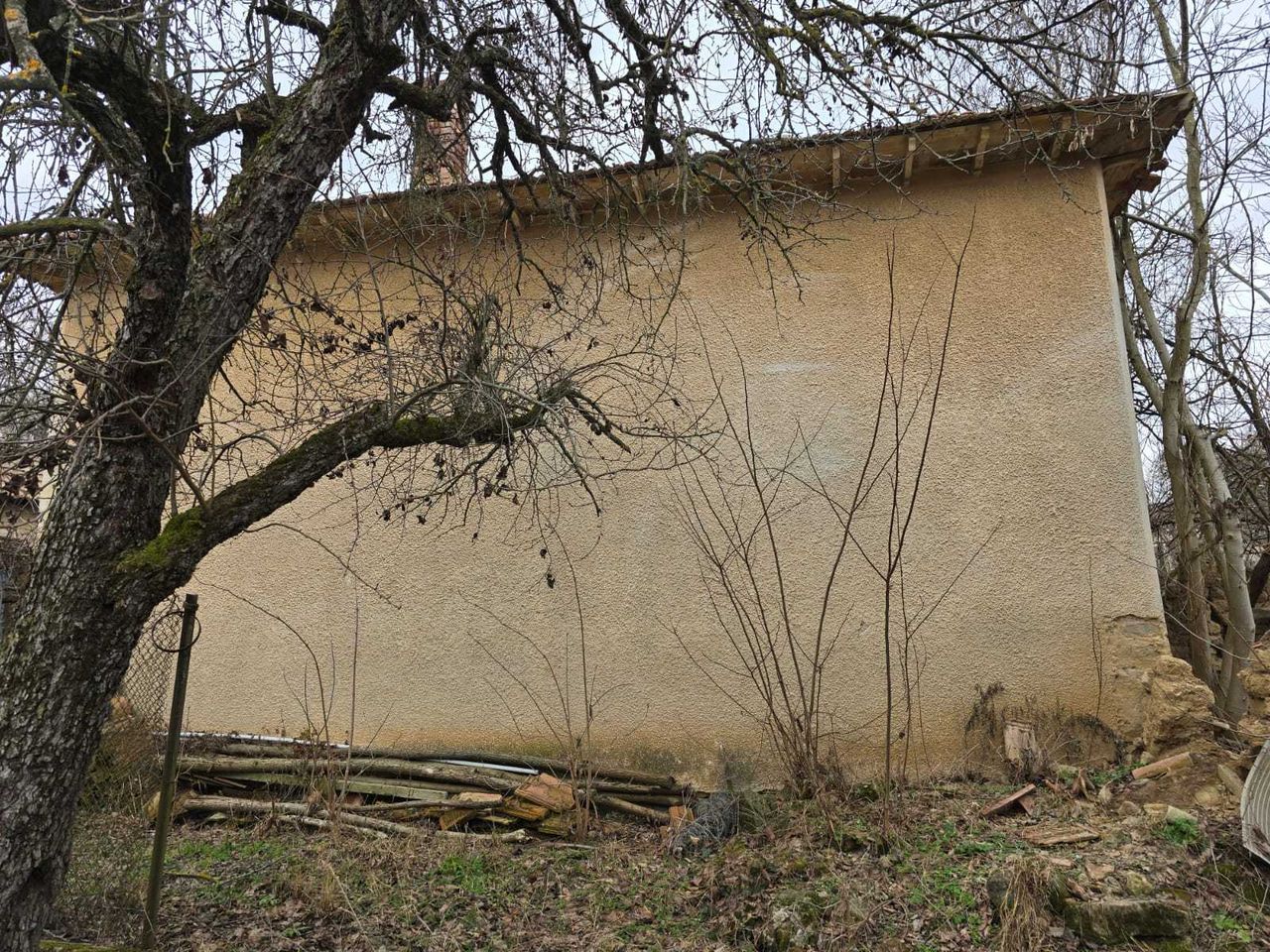 Продава се Къща в с. Бяла река, Област Велико Търново - 56 кв.м за 119 €/кв.м - Снимка #1