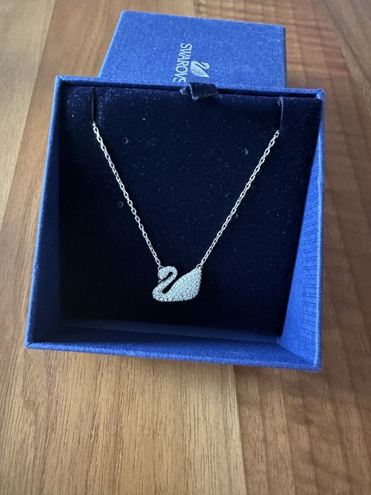 Дамско колие Swarovski