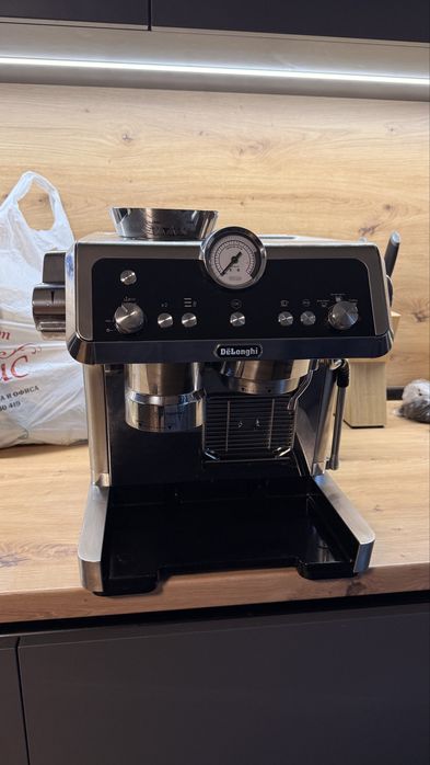 DE’LONGHI la specialista prestigio ec 9355.M, 1450W, 19 бара