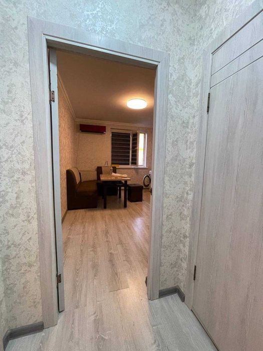 Срочно 1 комнатная квартира в новостройке на Карасу 6