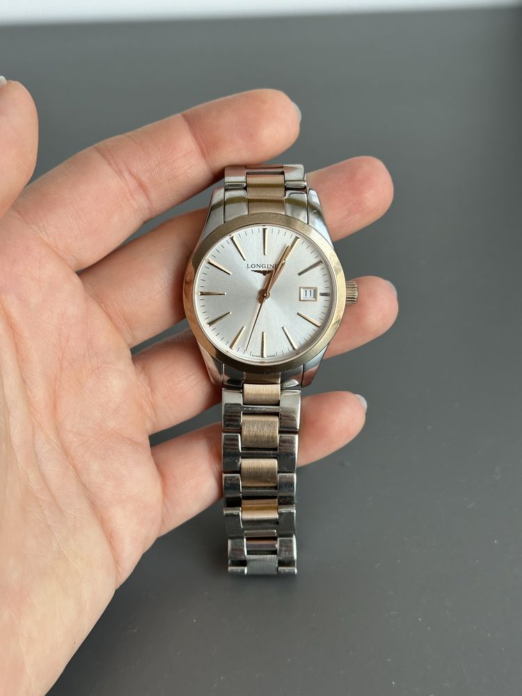 LONGINES Conquest Classic