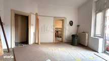 Apartament 5 camere de vanzare Universitate