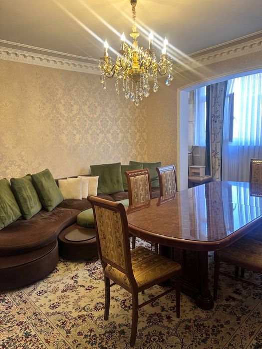 Аренда
Паркентский массив

5-комнатная квартира
(переделана из 2+2, ку