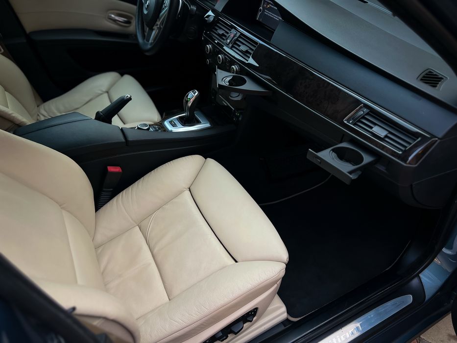 BMW 530d/E60 3.0 235 CP/2009/Soft Close/Head up/Night Vison/Logic 7