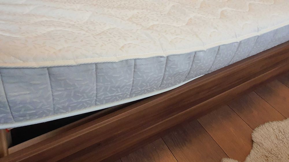 Двулицев матрак Ekon с размери 164x200 см