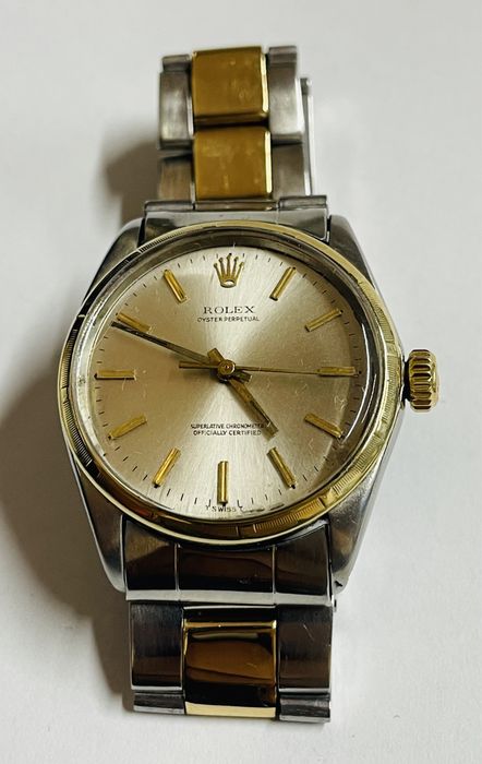 Rolex aur cu otel vintage.