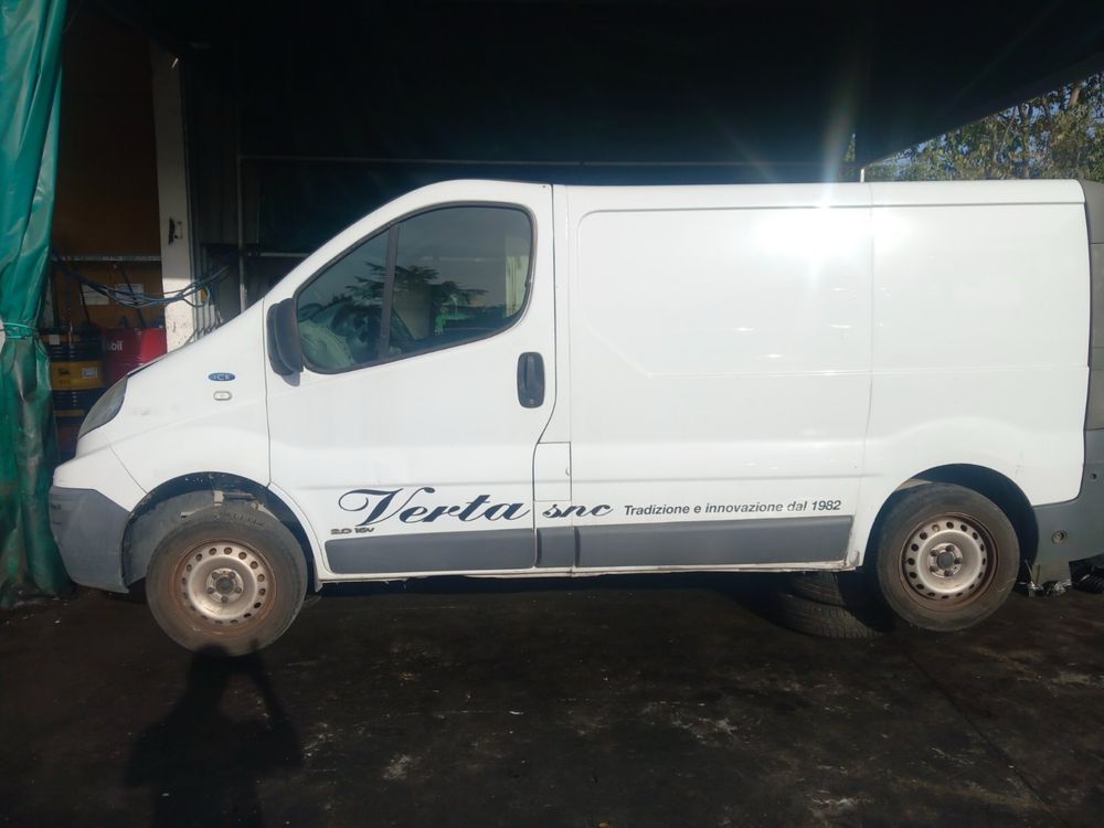 Renault Trafic 2.0 16V 2010 НА ЧАСТИ!!!