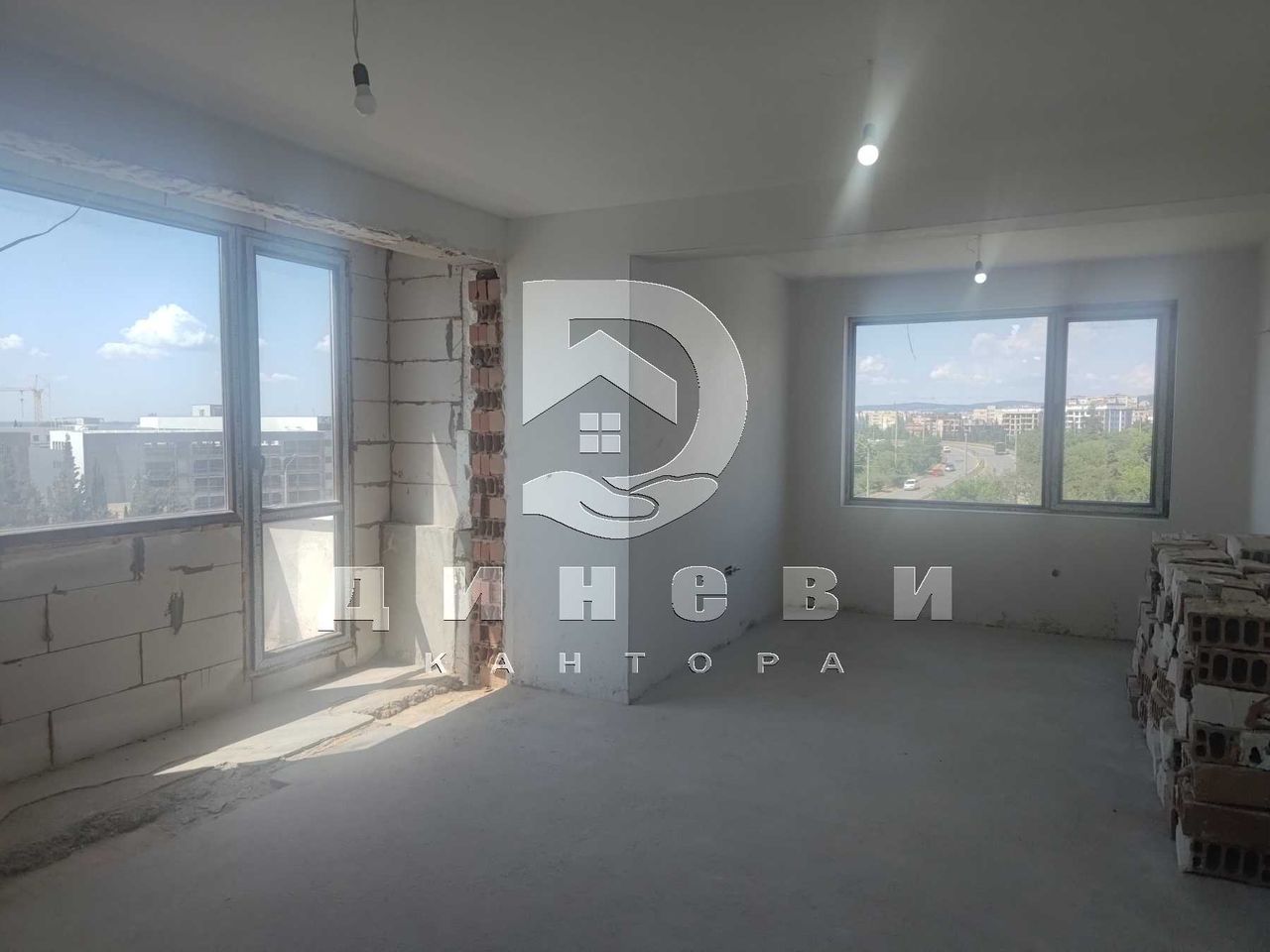 Продава се Тристаен апартамент в Стара Загора, Самара 1 - 128 кв.м за 899 €/кв.м - Снимка #17