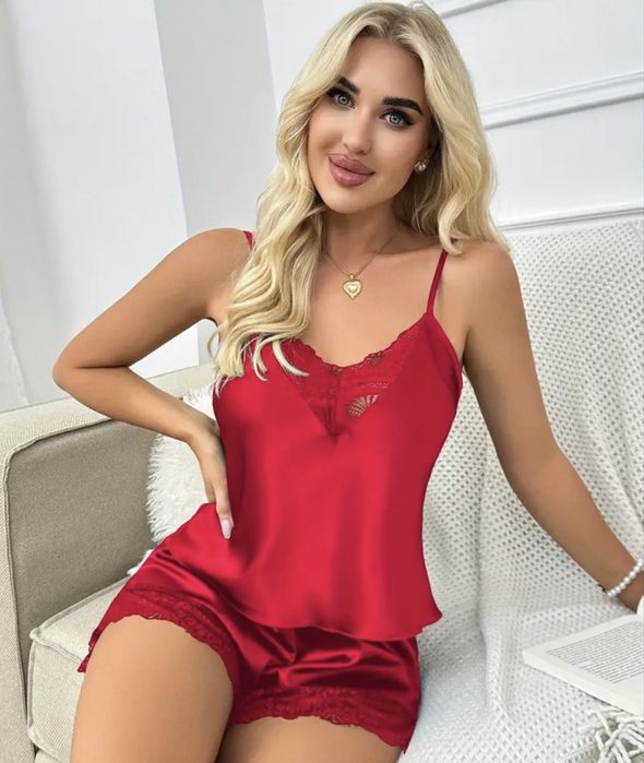 Сатенени пижами-S,M