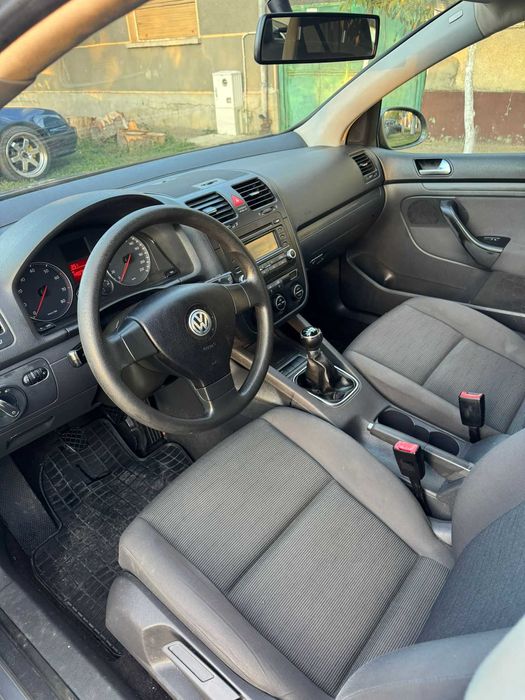 VW Volkswagen Golf V 5