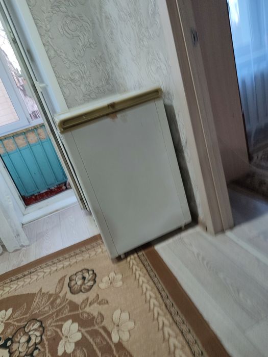 Продам морозильную камеру