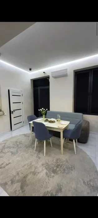 Продаётся своя 2-комнатная квартира в Яккасарайском районе!