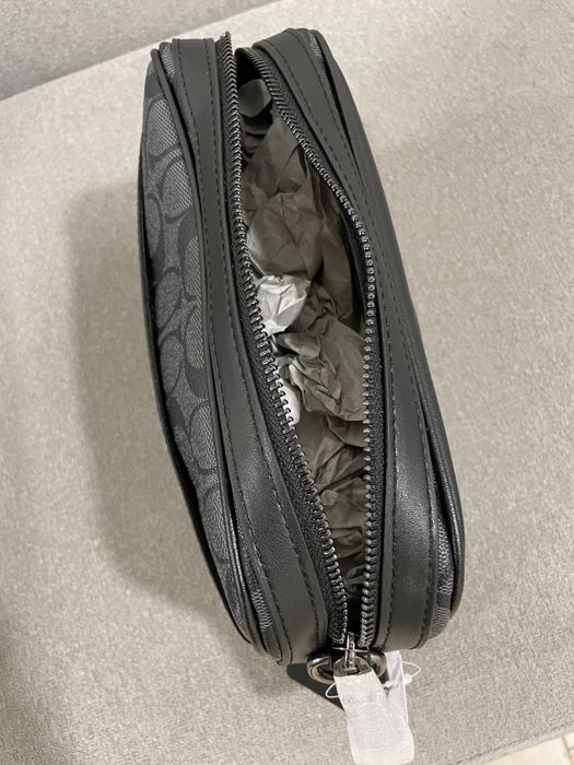 Мъжка кожена чанта Coach