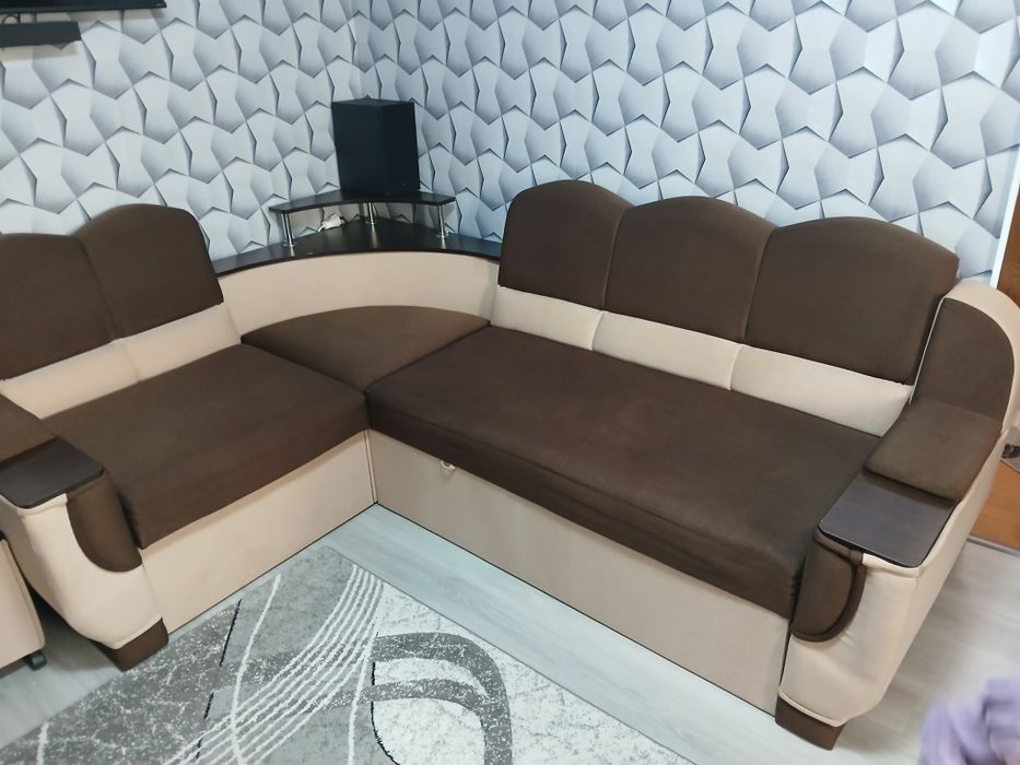 Canapea tip colțar, stare excelenta