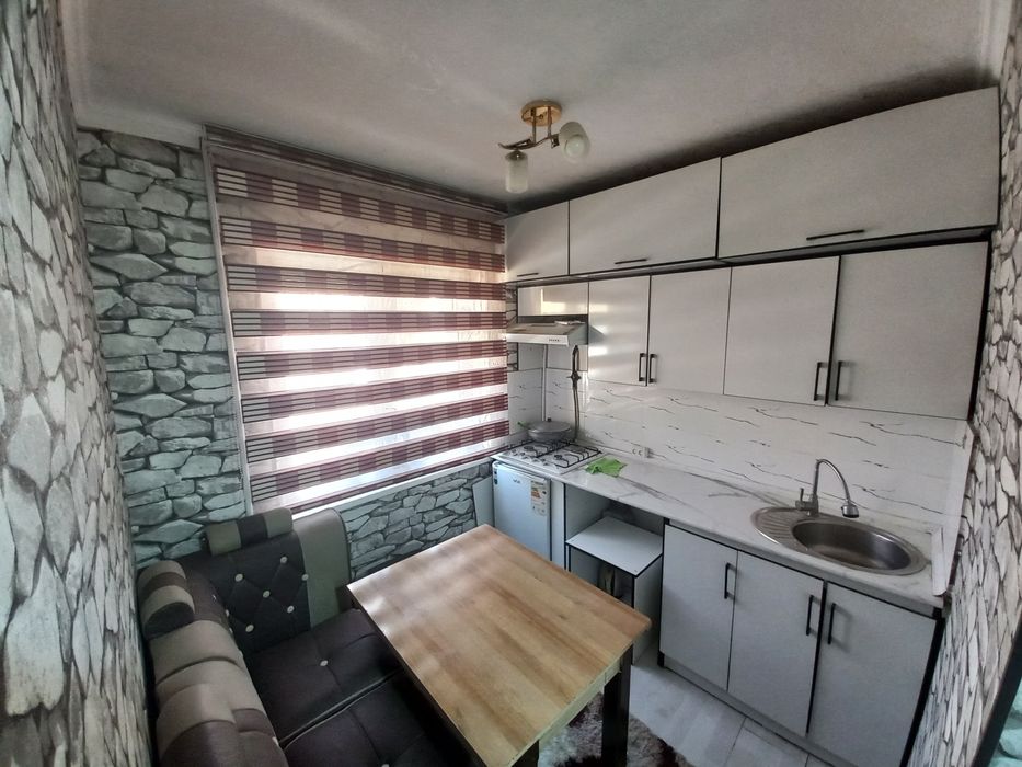 Арендага 1 хона 2 этаж Вокзалда жойлашган.Агентство