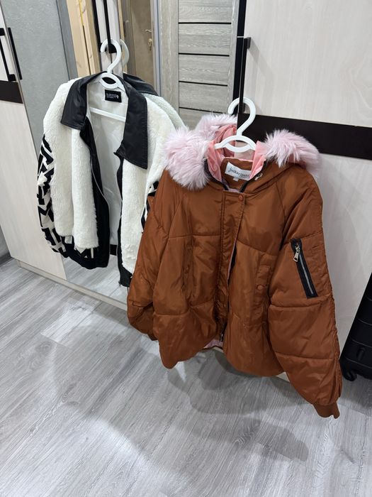 Куртка продаётся