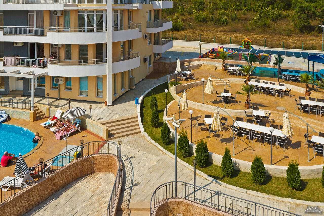 Продава се Двустаен апартамент в с. Кошарица, Област Бургас - 57 кв.м за 841 €/кв.м - Снимка #14