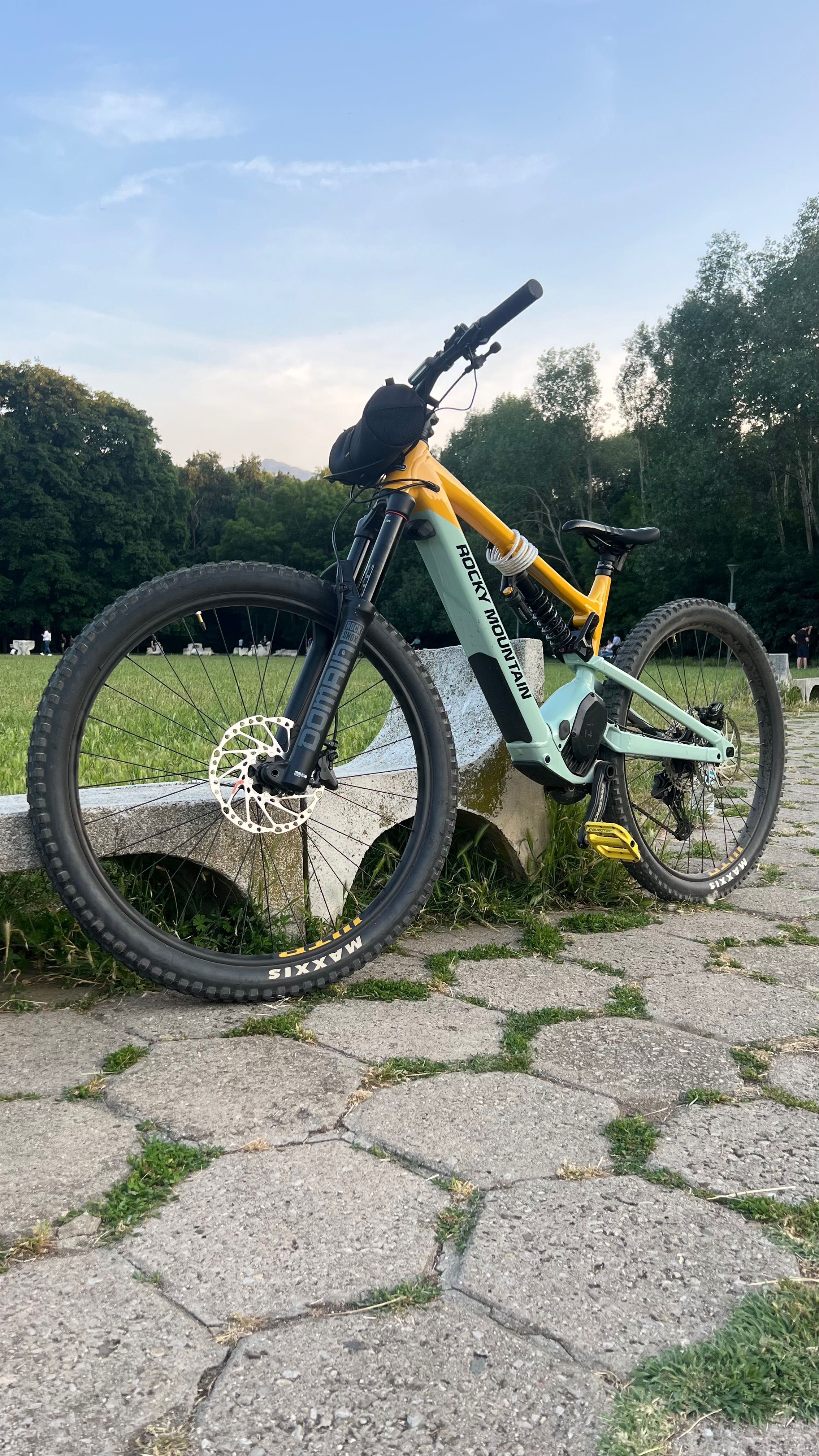E-Bike Rocky Mountain Altitude Powerplay A30 29” 2023