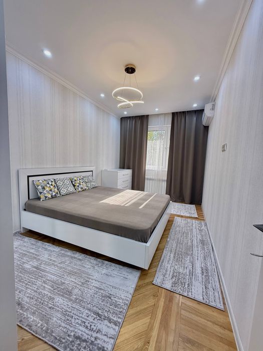 Продаётся 2х квартира, 65м2. Ул. Садык Азимова. Мирабадский райн.