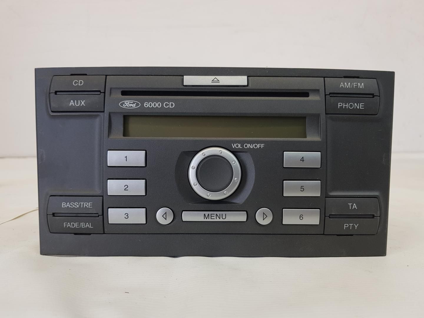 Radio CD Player Ford Mondeo MK3 6000CD dupa 2001