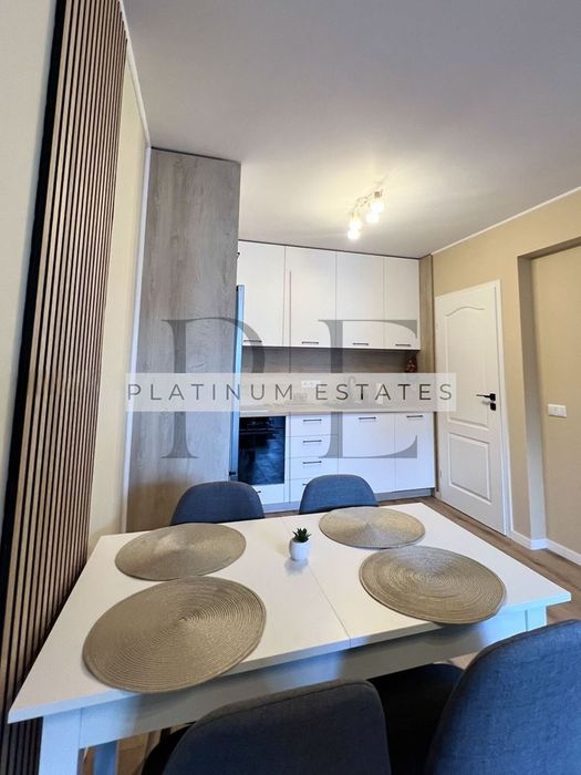 Дава се под наем Двустаен апартамент в София, Оборище - 65 кв.м за 650 € - Снимка #1