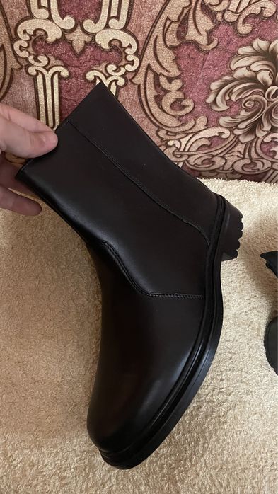 Мужские зимние сапоги. Состояние новое. Размер 40. Натуральная кожа.