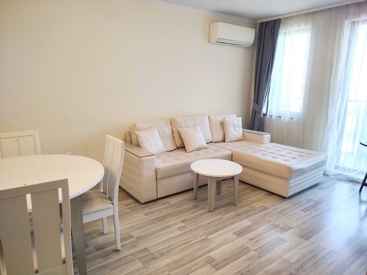 Продава се Тристаен апартамент в с. Шкорпиловци, Област Варна - 61 кв.м за 1141 €/кв.м - Снимка #20