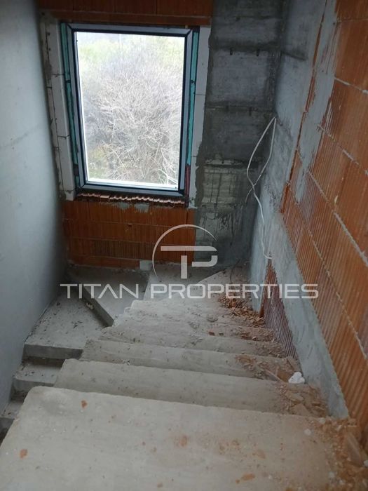 Продава се Къща в Пловдив, Беломорски - 200 кв.м за 1300 €/кв.м - Снимка #4