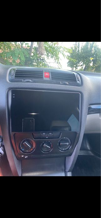 Navigatie Skoda Octavia 2/Passat B6